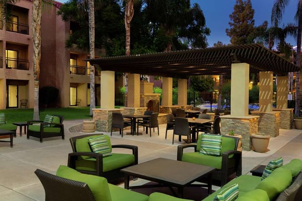 Images Embassy Suites by Hilton Phoenix Tempe