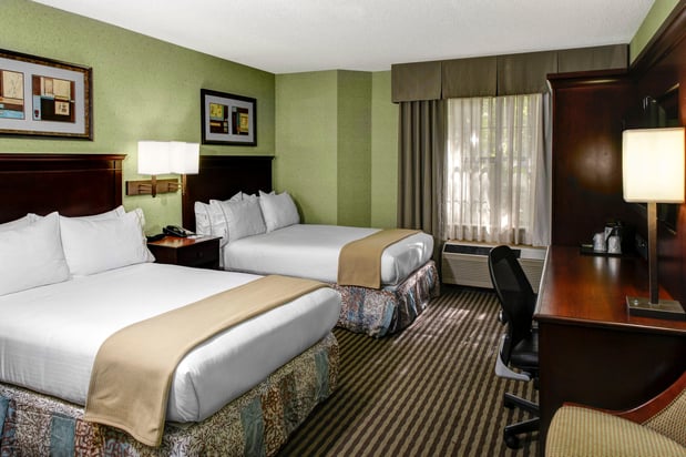 Images Holiday Inn Express & Suites Atlanta Buckhead by IHG