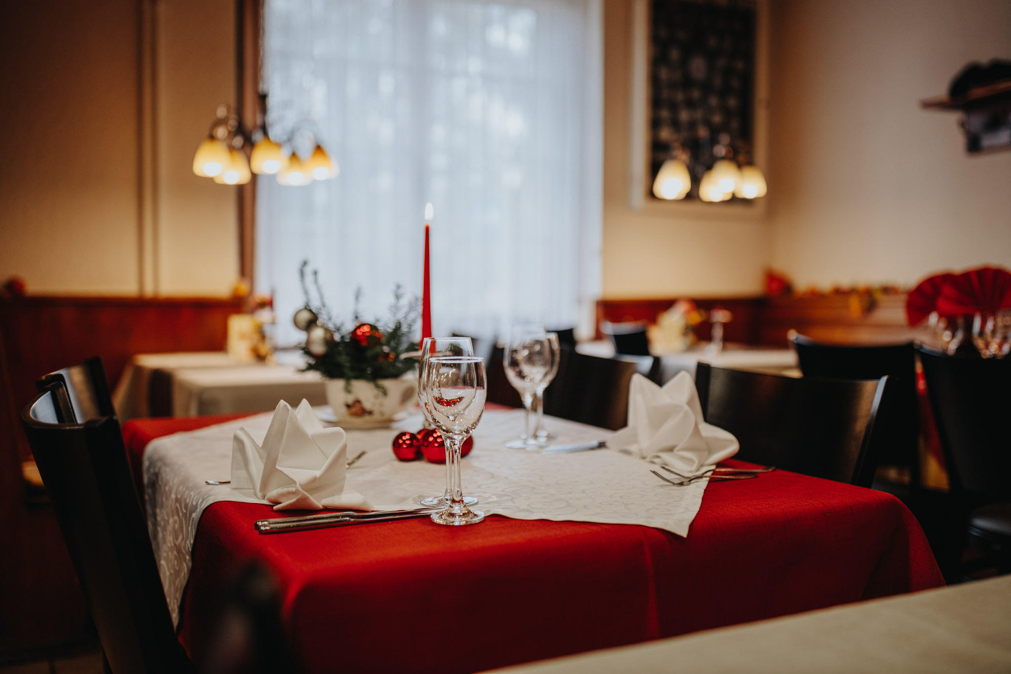 Bilder Restaurant Hard Birsfelden Küche, Fondue, Rösti, Filet auf heissem Stein, Sommerterrasse