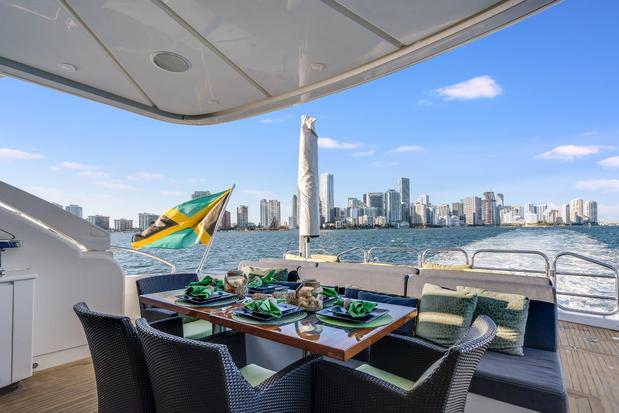 Images Encore Yacht
