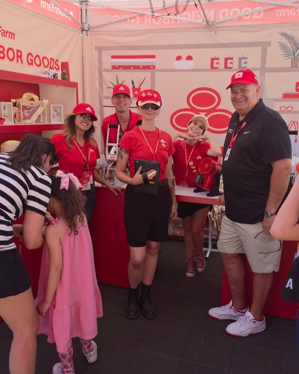Oregon State Fair, State Farm, free hats, and of course, Women Dairy Farmers ice cream! What a fun day!