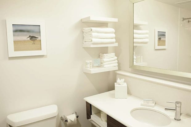 Images DoubleTree by Hilton Hotel Sterling - Dulles Airport