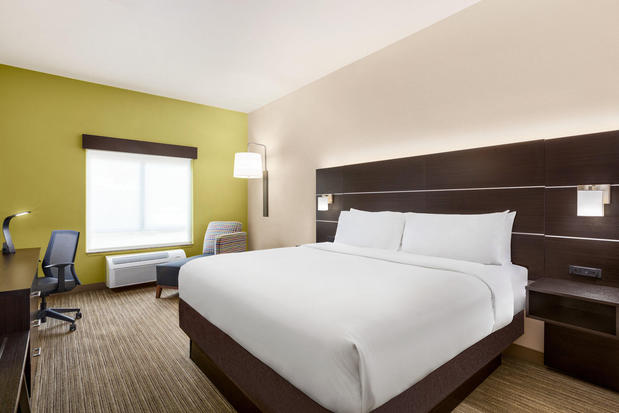 Images Holiday Inn Express & Suites San Antonio NW-Medical Area by IHG