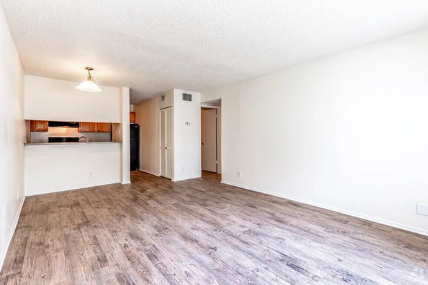 Images Pineview Apartments