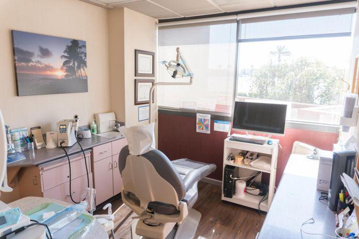 Images Premier Dental Esthetics - Peter S. Young, DDS