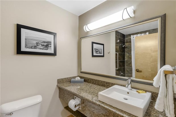 Images Best Western Plus Riverfront Hotel and Suites