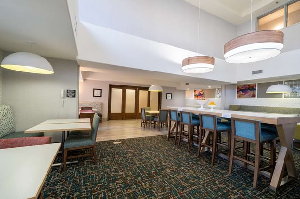 Images Hampton Inn & Suites Modesto-Salida