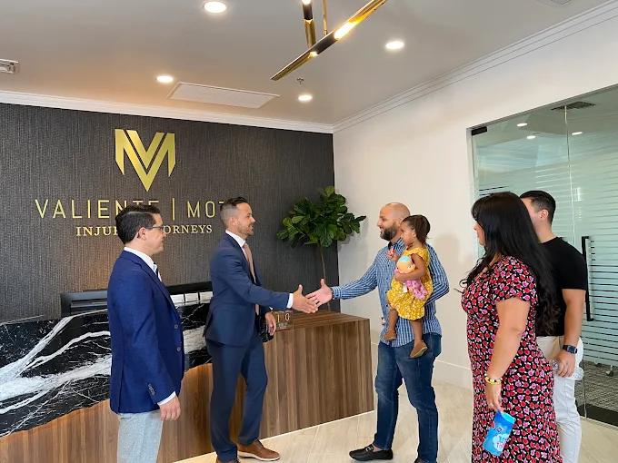 Images Valiente Mott Injury Attorneys