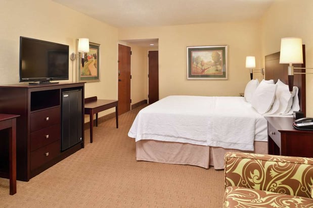 Images Hampton Inn Staunton