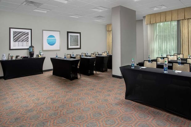 Images Homewood Suites by Hilton Miami Downtown/Brickell