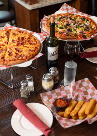 Images Nicholena’s Pizza + Kitchen