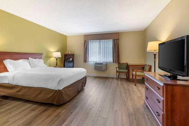 Images Best Western York Inn