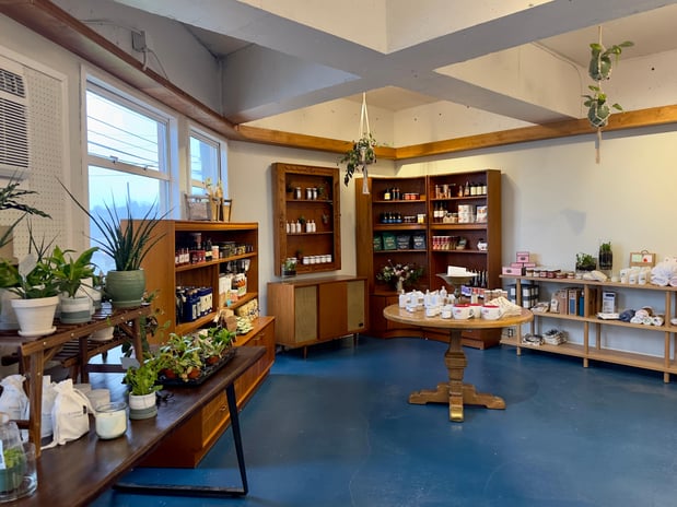 Images Campanula Design Studio Seattle Florist  & Gift Baskets