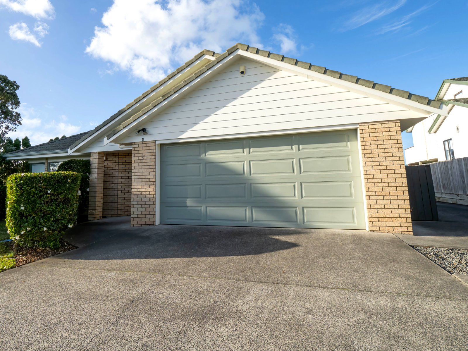 Seulgi Garage Door Solutions