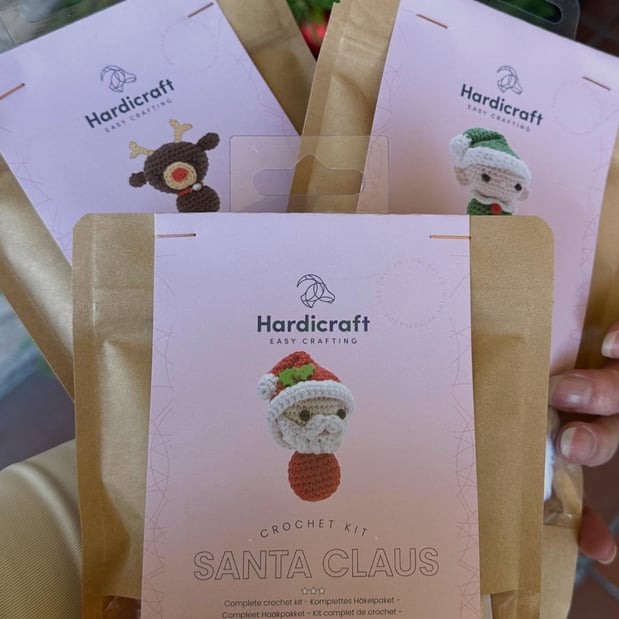 Images Uncommon Threads