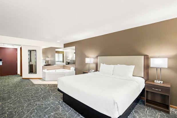 Images Best Western West Towne Suites