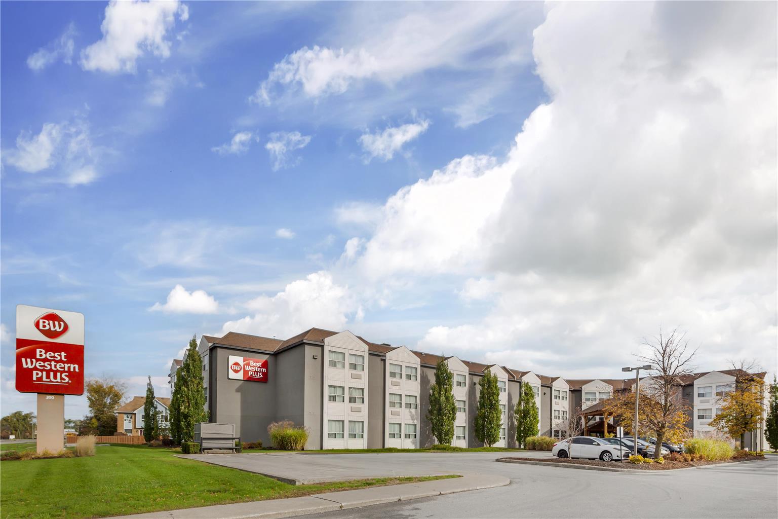 Images Best Western Plus Rose City Suites