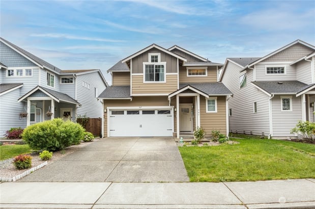 Images Tiffany Weil- Real Estate Broker/Tacoma, WA