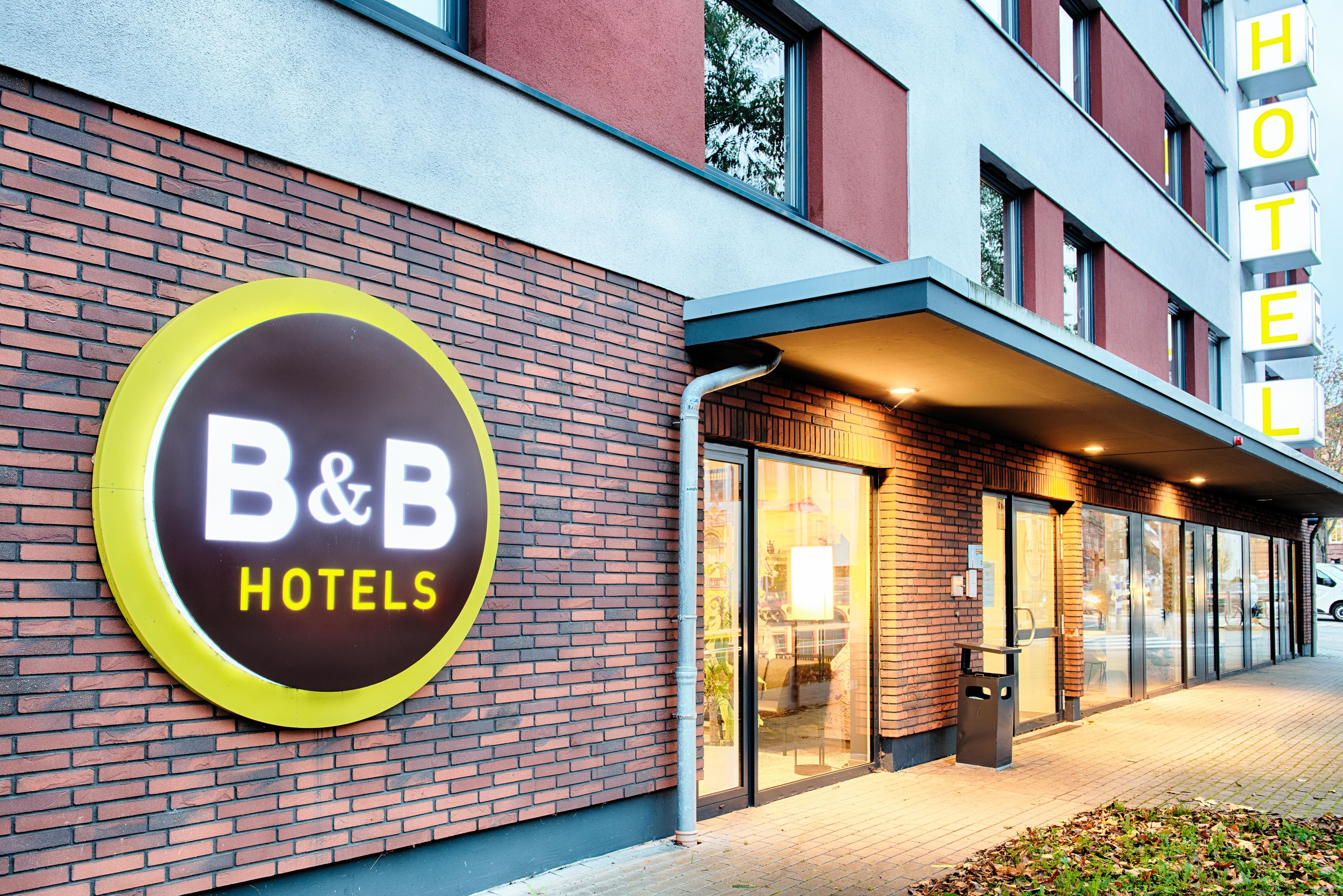Bilder B&B HOTEL Kaiserslautern