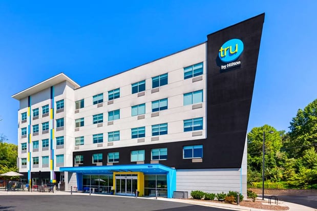 Images Tru by Hilton Asheville Blue Ridge Parkway