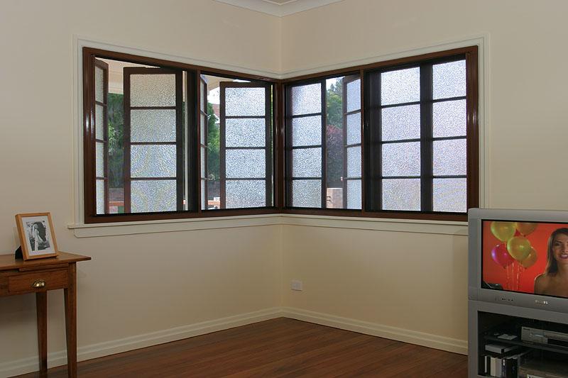 Images Vincent Security - Crimsafe Security Screens & Doors Brisbane