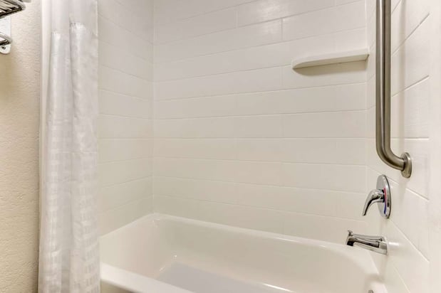 Images Best Western Plus University Inn & Suites