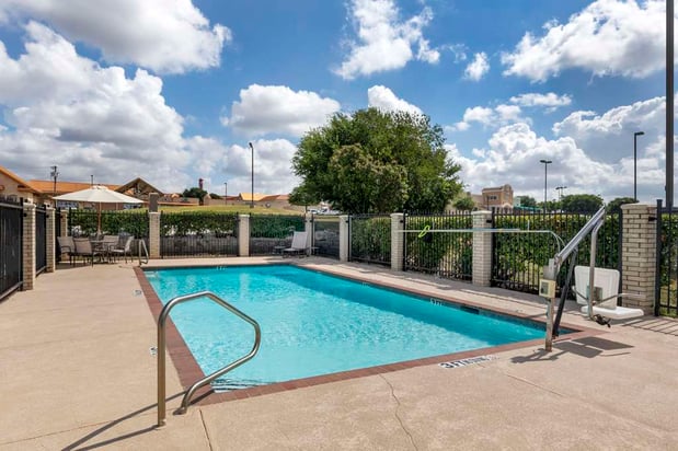 Images Best Western Plus Lake Worth Inn & Suites