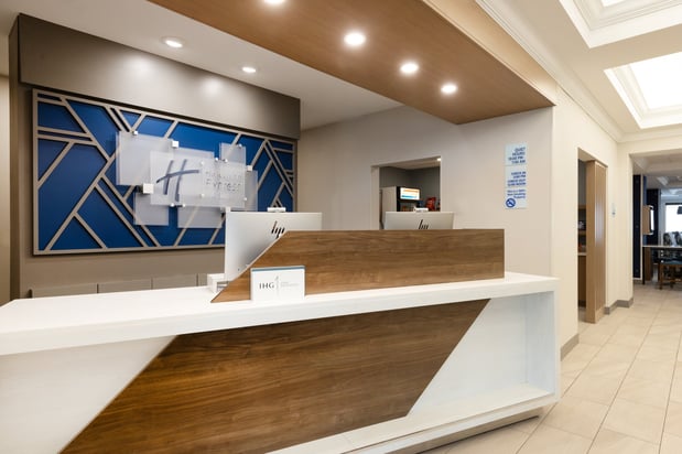 Images Holiday Inn Express & Suites Missoula Northwest by IHG