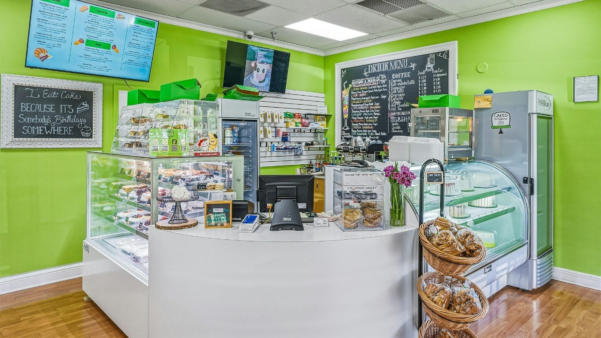 Satisfy your sweet tooth at Cakes D' Sabores in Deerfield Beach, with an irresistible lineup of cake 
