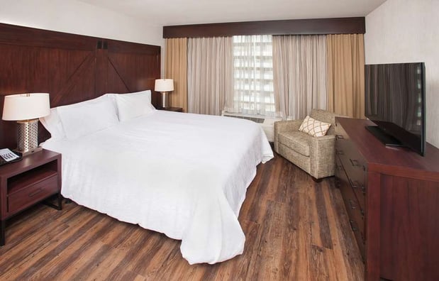 Images Hilton Garden Inn Burbank Los Angeles