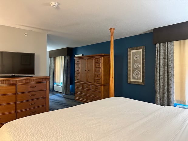 Images Holiday Inn Express & Suites Meriden by IHG