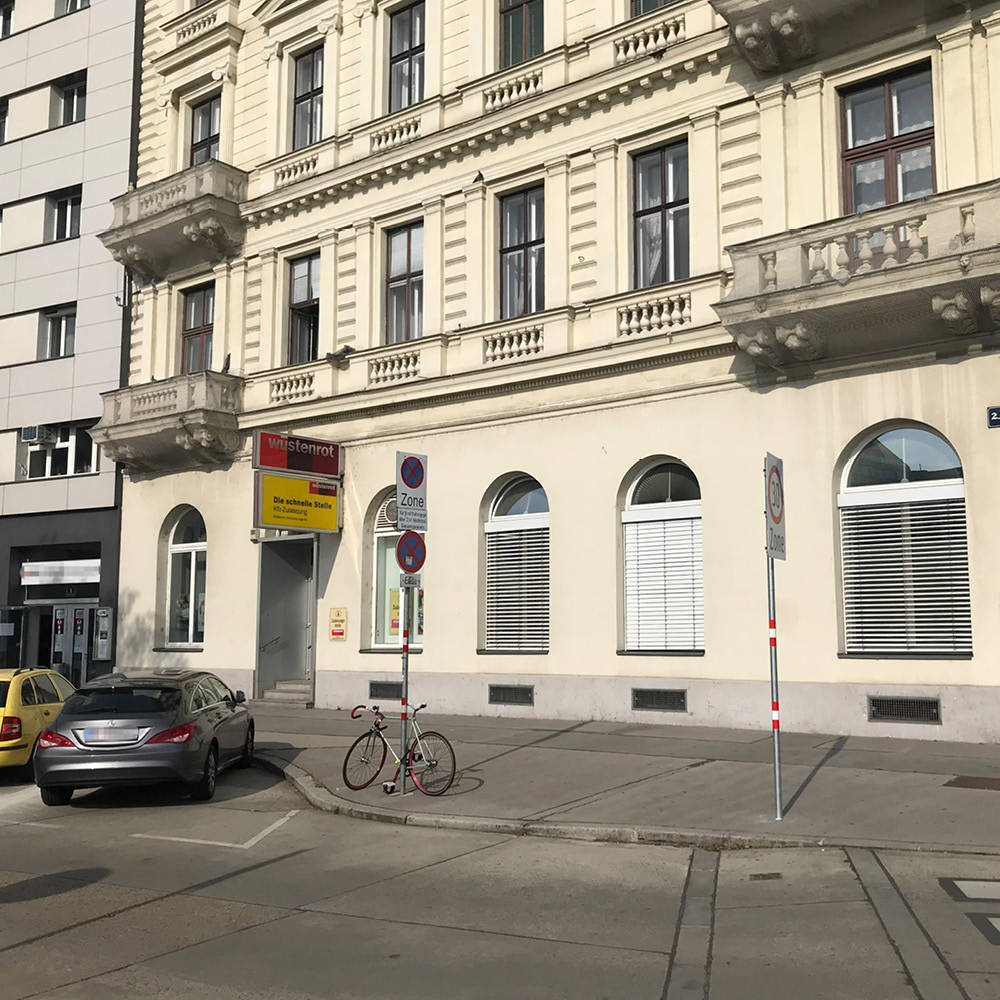 Wüstenrot Filiale mit Zulassungsservice Praterstern, Praterstern 2 in Wien