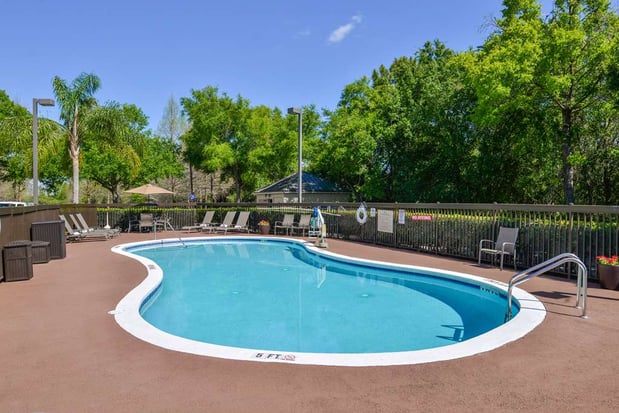 Images Hampton Inn closest to Universal Orlando