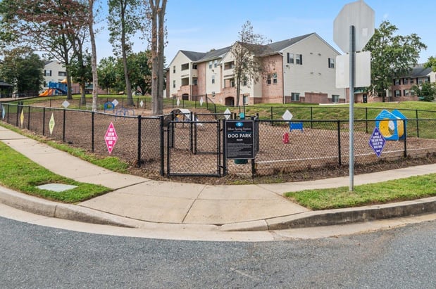 Images Silver Spring Station Apartment Homes