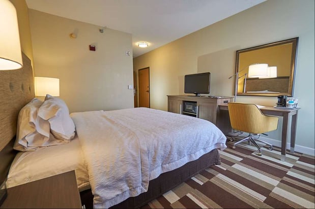 Images Hampton Inn Uniontown
