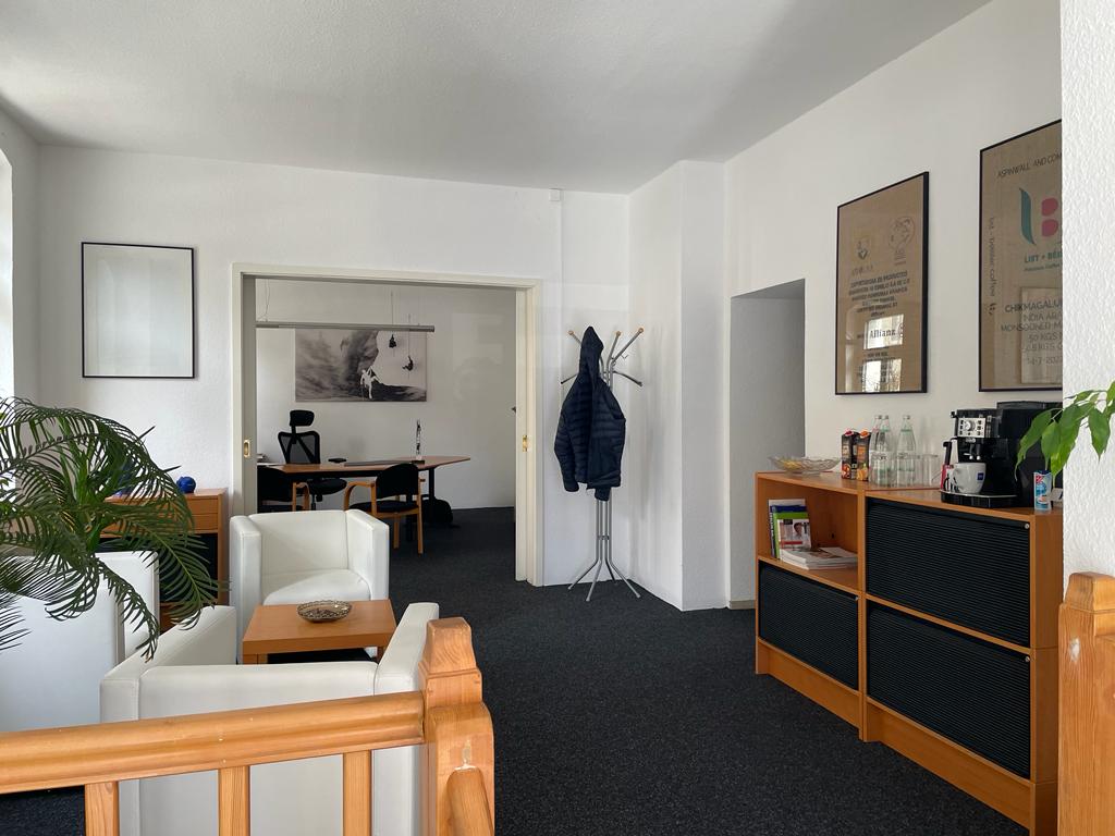 Allianz Agentur Peter Becker, Thomasiusstrasse 14 in Halle