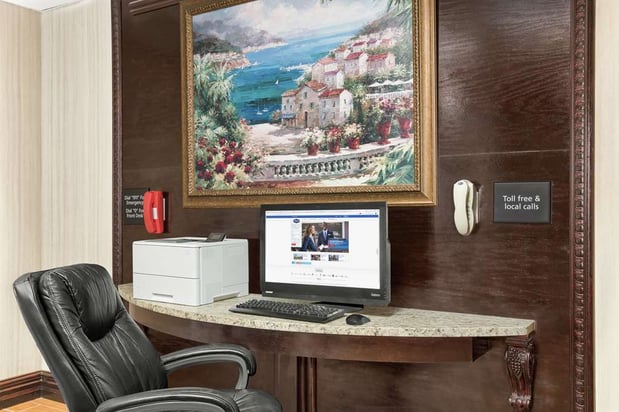 Images Hampton Inn Commerce