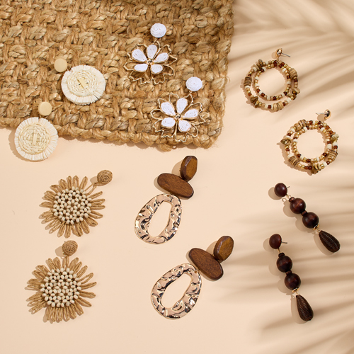 Icon jewelry you're sure to love.