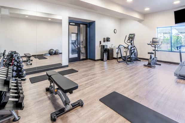 Images Holiday Inn Express & Suites Colorado Springs Afa Northgate by IHG