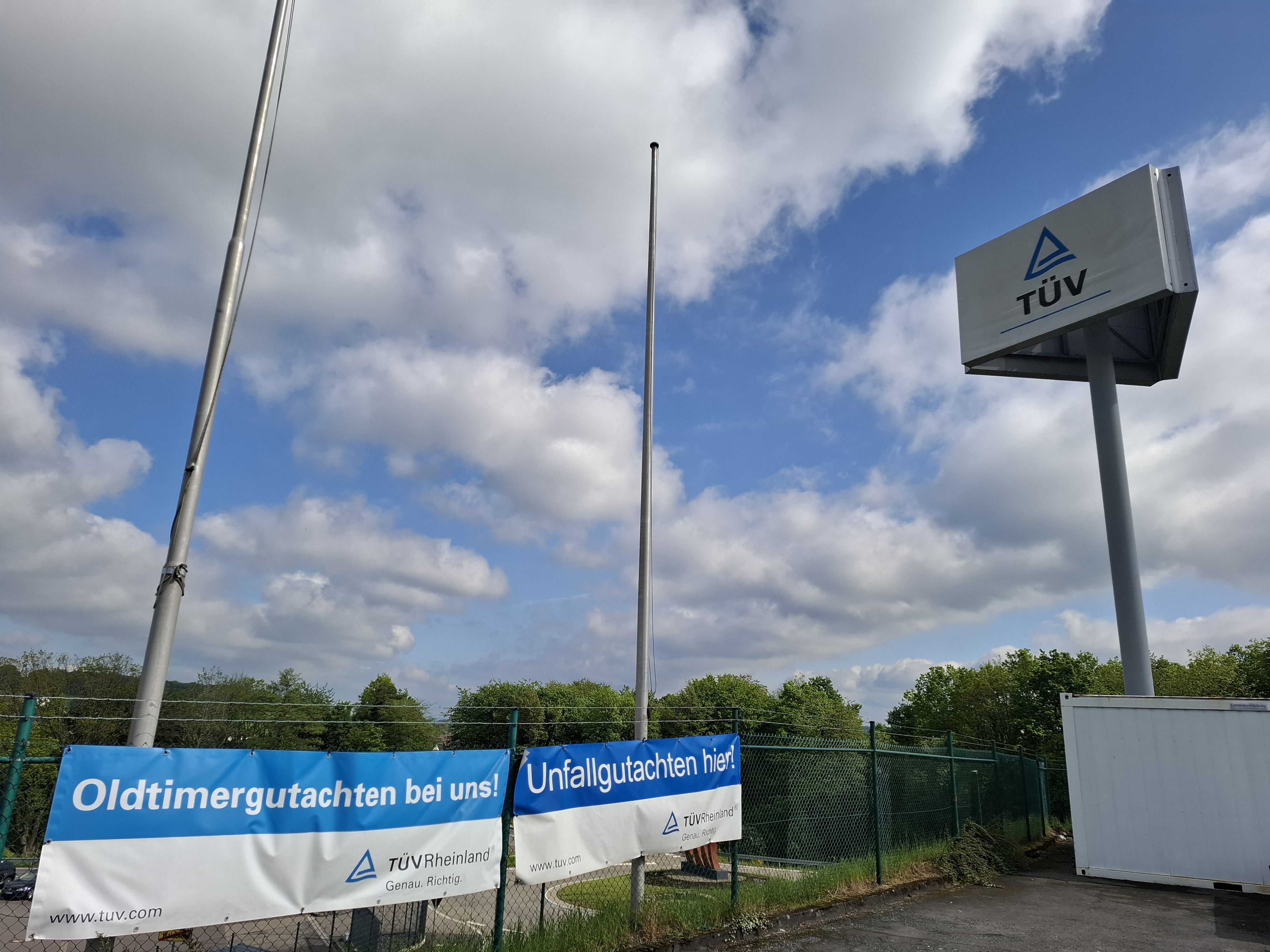 TÜV Rheinland Prüfstelle Waldbröl, Industriestraße 27 in Waldbröl