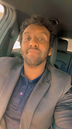 Images ZUBEIR MOHAMED - Intuit TurboTax Verified Pro
