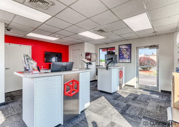 Images CubeSmart Self Storage