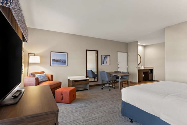 Images Hampton Inn & Suites by Hilton Petoskey