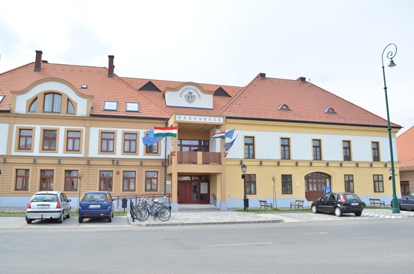 Images Jászfényszarui Közös Önkormányzati Hivatal