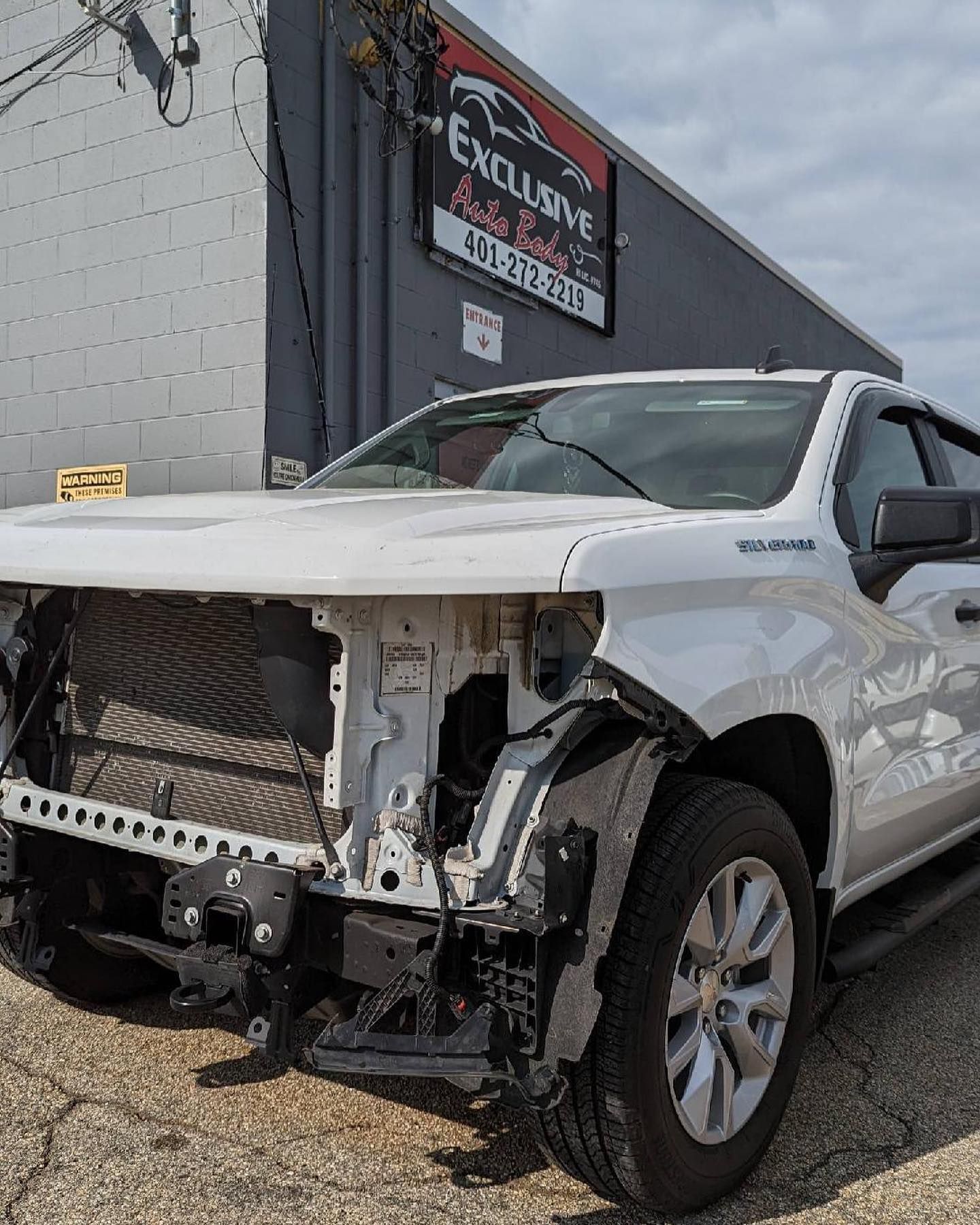 Exclusive Auto Body, LLC Image