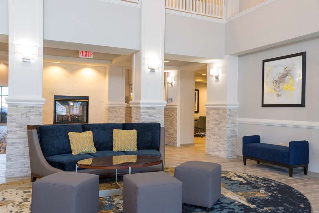 Lobby Homewood Suites by Hilton Bloomington Bloomington (812)323-0500