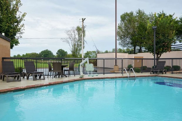 Images Hampton Inn Franklin