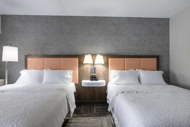 Images Hampton Inn & Suites Knoxville-Downtown