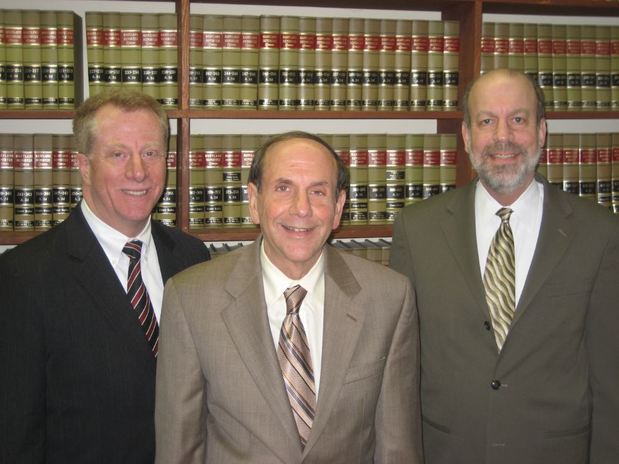 Images Law Offices of Scherr, Cole & Murphy