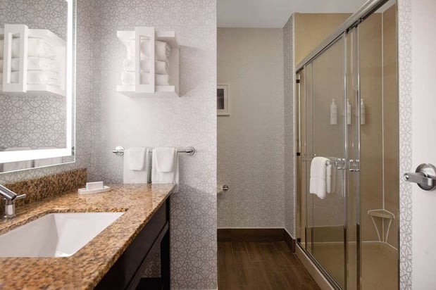 Images Hampton Inn & Suites Harvey/New Orleans West Bank